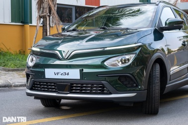 "Soi" chi tiết VinFast VF e34: Thiết kế rộng rãi, trợ lý giọng nói nhạy