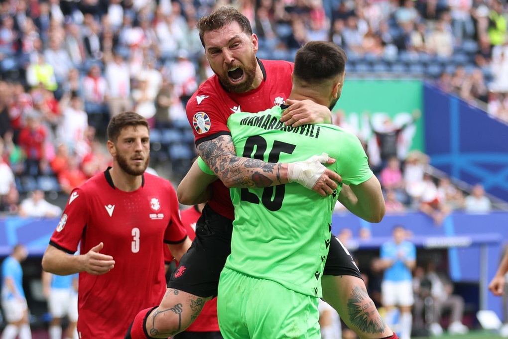 Chơi kiên cường trước CH Séc, Georgia làm nên lịch sử ở Euro - 1