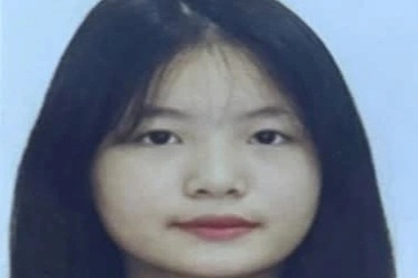 Công an Hà Nội truy tìm cô gái 17 tuổi liên quan vụ gây rối ở Ô Chợ Dừa