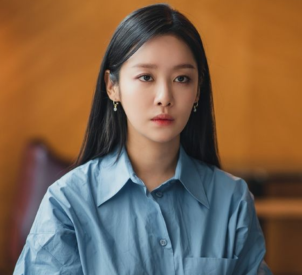 Mỹ nhân gây sốt với cảnh lộ ngực trần táo bạo nhất The Glory - 6 Mỹ nhân gây sốt với cảnh lộ ngực trần táo bạo nhất The Glory - 6