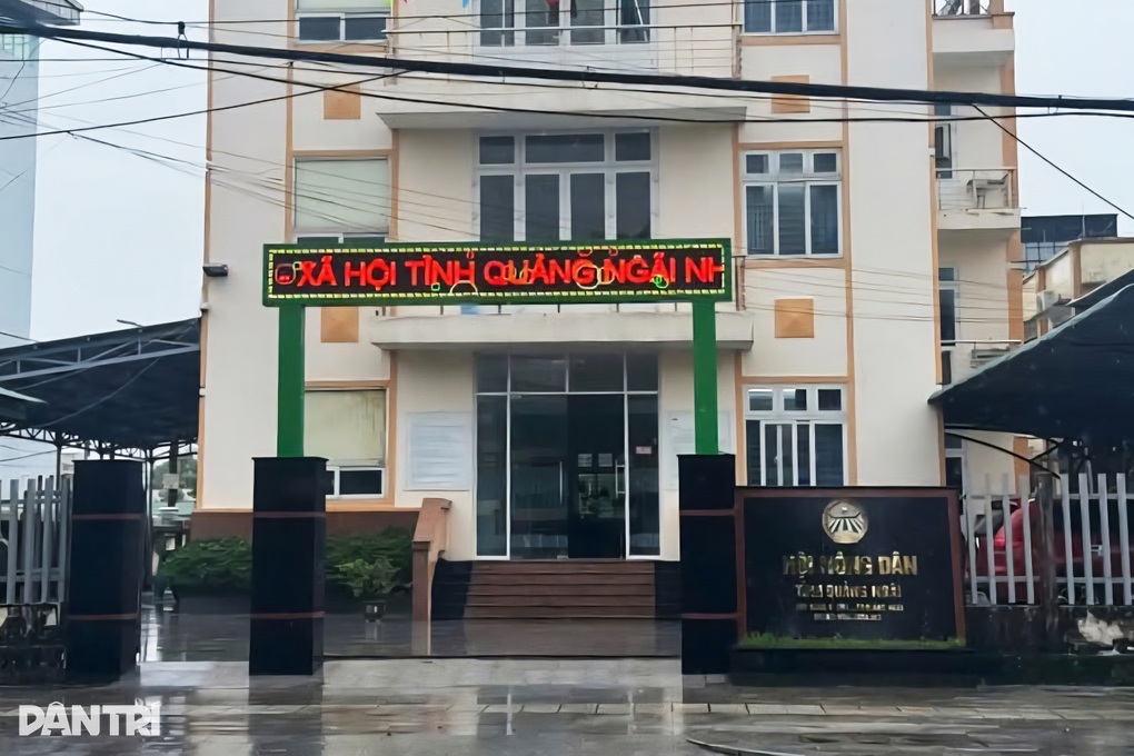 Một cơ quan hỗ trợ tiền cho cán bộ nam nhân ngày Quốc tế Nam giới - 1