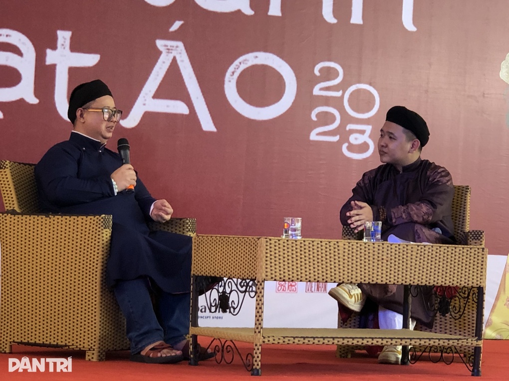 Nhà nghiên cứu cổ vật Lê Gia: Tin vào đồ, không tin vào người - 3 Nhà nghiên cứu cổ vật Lê Gia: Tin vào đồ, không tin vào người - 3