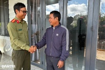 Người chưa có tài khoản và nơi khó khăn nhận quà 100.000 đồng như thế nào?