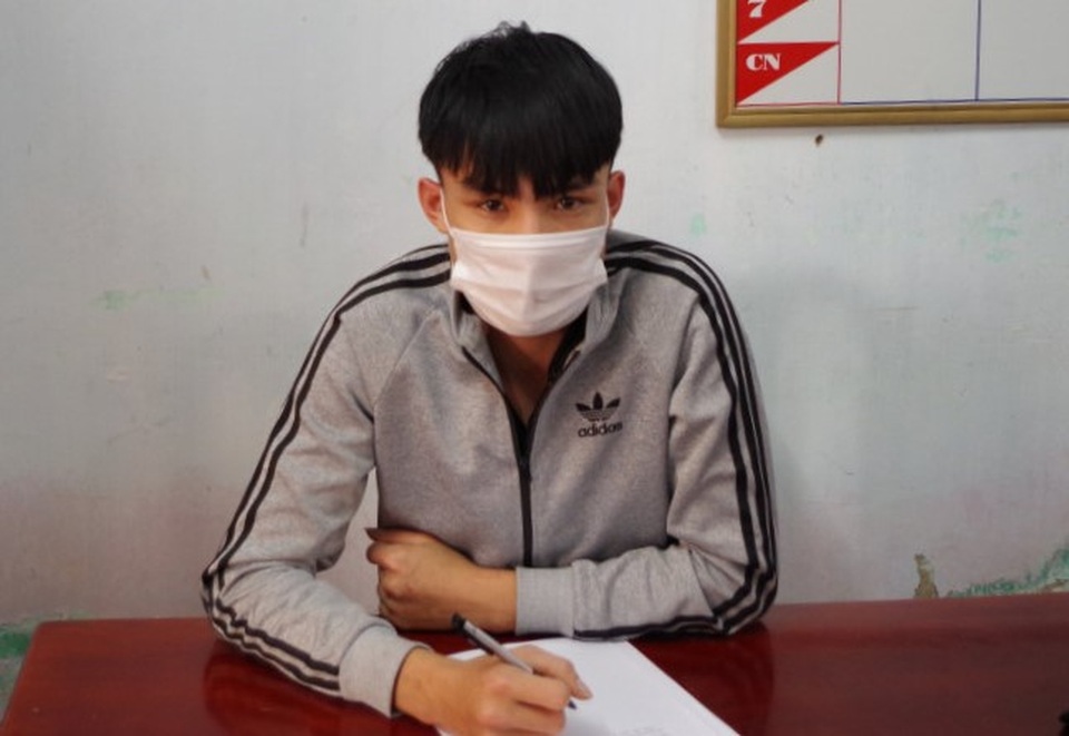 Tông cụ bà đi bộ tử vong rồi lái xe máy điện bỏ trốn - 2 Tông cụ bà đi bộ tử vong rồi lái xe máy điện bỏ trốn - 2