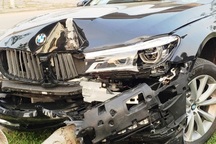 Khách lái thử siêu xe BMW 5 tỉ gây tai nạn nát bét đầu