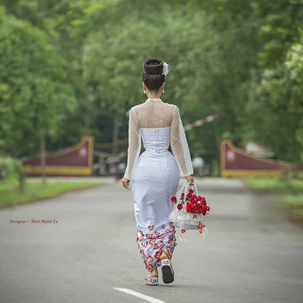 Choáng trước vòng eo... 35 cm của cô gái người Myanmar - 6 Choáng trước vòng eo... 35 cm của cô gái người Myanmar - 6