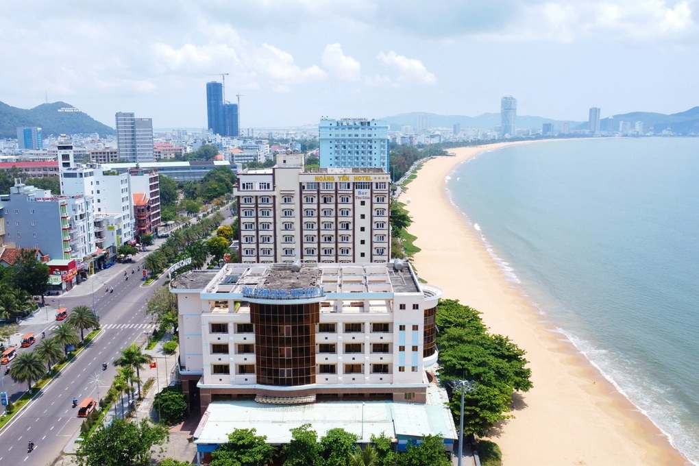 Thông tin mới việc di dời 3 khách sạn chắn một phần biển Quy Nhơn - 1 Thông tin mới việc di dời 3 khách sạn chắn một phần biển Quy Nhơn