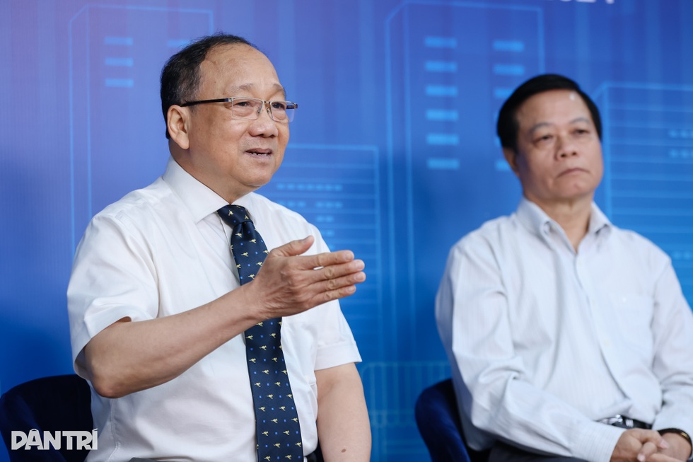 Bài toán về sự minh bạch và xung đột lợi ích khi TPHCM thu phí vỉa hè - 8 Bài toán về sự minh bạch và xung đột lợi ích khi TPHCM thu phí vỉa hè - 8