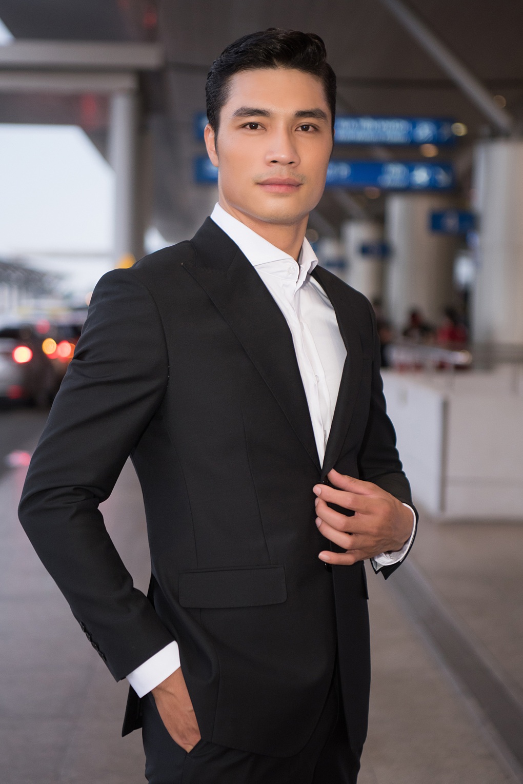 Trần Mạnh Kiên lên đường thi Nam vương Quốc tế 2022 - 3 Trần Mạnh Kiên lên đường thi Nam vương Quốc tế 2022 - 3
