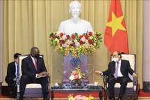 Chủ tịch nước tiếp Bộ trưởng Quốc phòng Hoa Kỳ