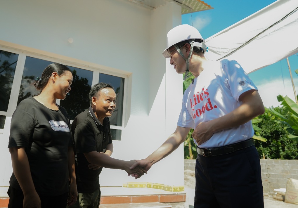 Một ngày chung tay xây dựng cuộc sống tốt đẹp hơn của tập thể LG - 2 Một ngày chung tay xây dựng cuộc sống tốt đẹp hơn của tập thể LG - 2