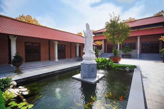 Hơi ấm lúc hoàng hôn trong khu vườn Sala - 16 Hơi ấm lúc hoàng hôn trong khu vườn Sala - 16