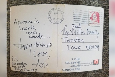 Hy hữu bưu điện Mỹ mất tới… 32 năm để gửi bưu thiếp