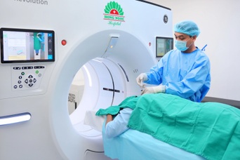 Cắt cơn đau đầu dữ dội trong 3 năm bằng tiêm phong bế thần kinh chẩm