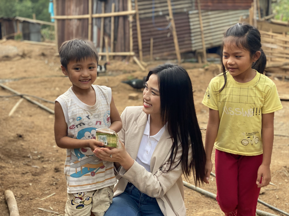 Xúc động với dự án nhân ái mà Đỗ Thị Hà mang đến cuộc thi Miss World - 2 Xúc động với dự án nhân ái mà Đỗ Thị Hà mang đến cuộc thi Miss World - 2