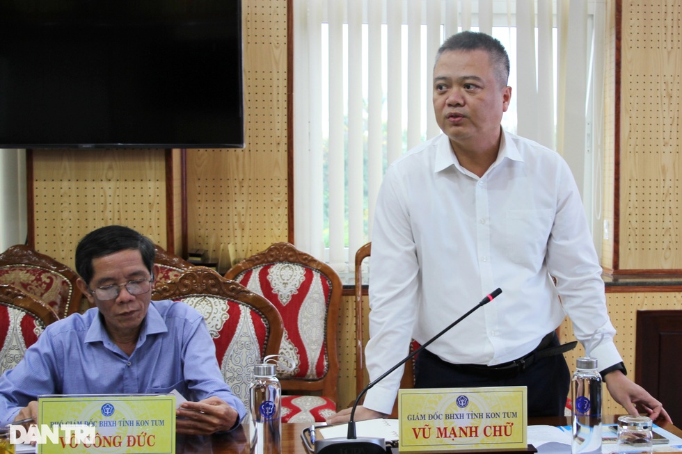 Cần đẩy mạnh chính sách không dùng tiền mặt ở vùng khó khăn - 5