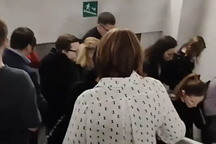 Nghi vấn cửa thoát hiểm bị khóa trong vụ khủng bố ở Moscow