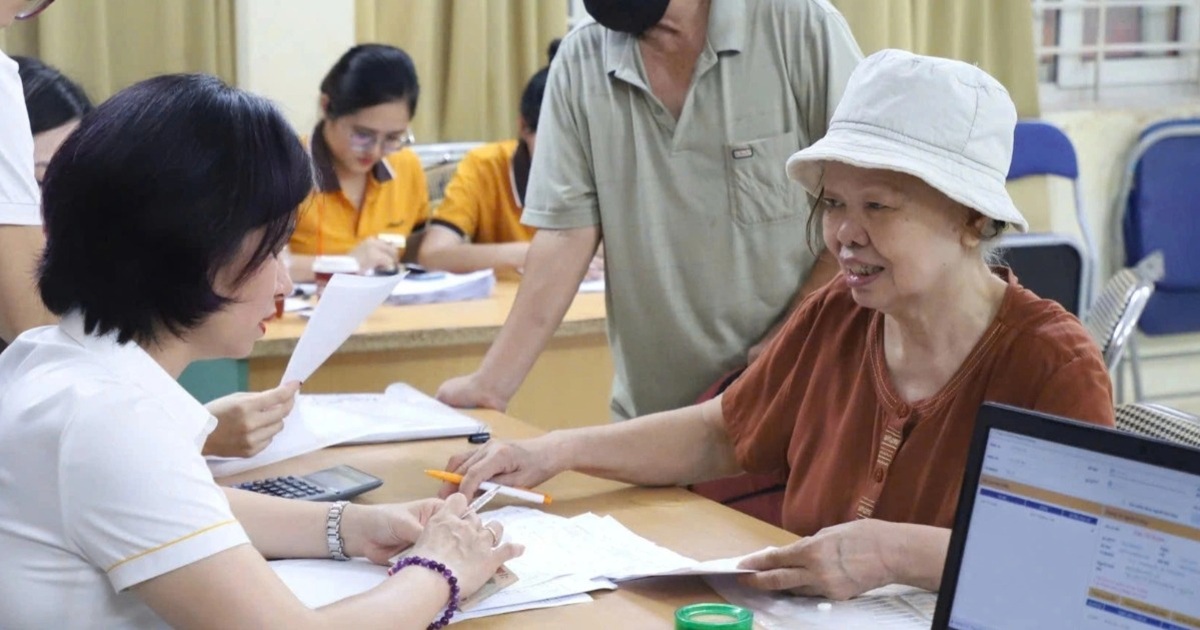 Trường hợp nghỉ hưu trước tuổi không bị trừ tỷ lệ, lại thêm khoản trợ cấp Trường hợp nghỉ hưu trước tuổi không bị trừ tỷ lệ, lại thêm khoản trợ cấp