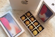Cháy hàng socola Valentine đựng trong hộp iPhone X làm người yêu mừng hụt