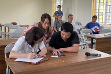 Trợ giúp pháp lý giúp đồng bào dân tộc "giảm nghèo về pháp luật"