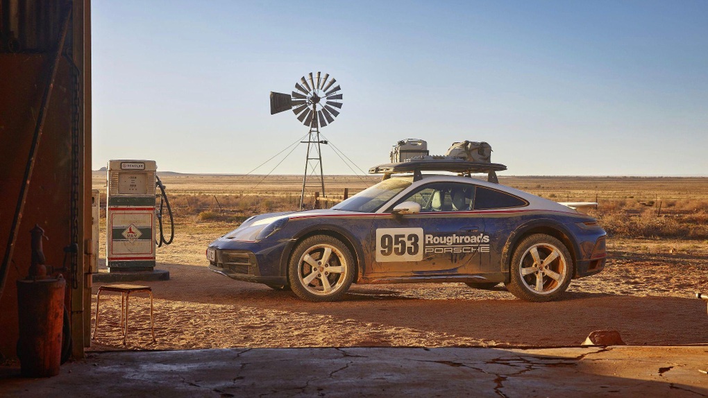 Porsche 911 Dakar đầu tiên về Việt Nam: Xe thể thao 2 cửa cho off-road - 7 Porsche 911 Dakar đầu tiên về Việt Nam: Xe thể thao 2 cửa cho off-road - 7
