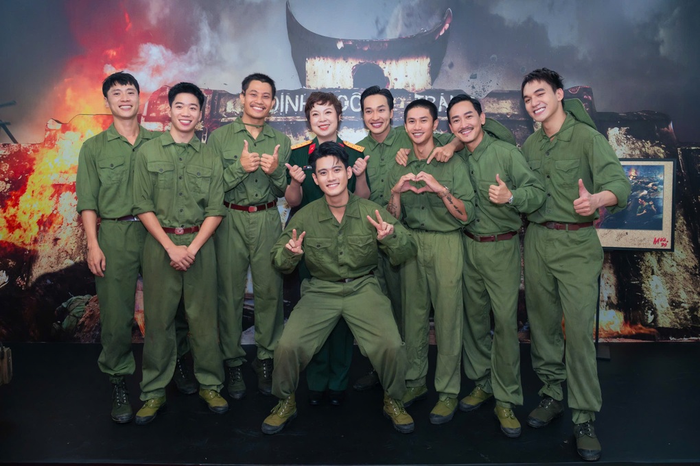 Còn gì đẹp hơn gây chú ý, nhạc sĩ Gen Z bật mí về ca từ bài hát - 2 Còn gì đẹp hơn gây chú ý, nhạc sĩ Gen Z bật mí về ca từ bài hát - 2