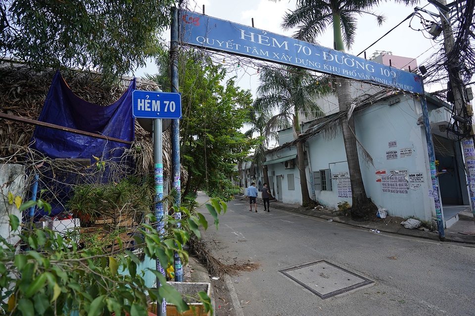 Gỡ tấm biển “Đường Park Hang Seo” ở Sài Gòn - 1 Gỡ tấm biển “Đường Park Hang Seo” ở Sài Gòn - 1