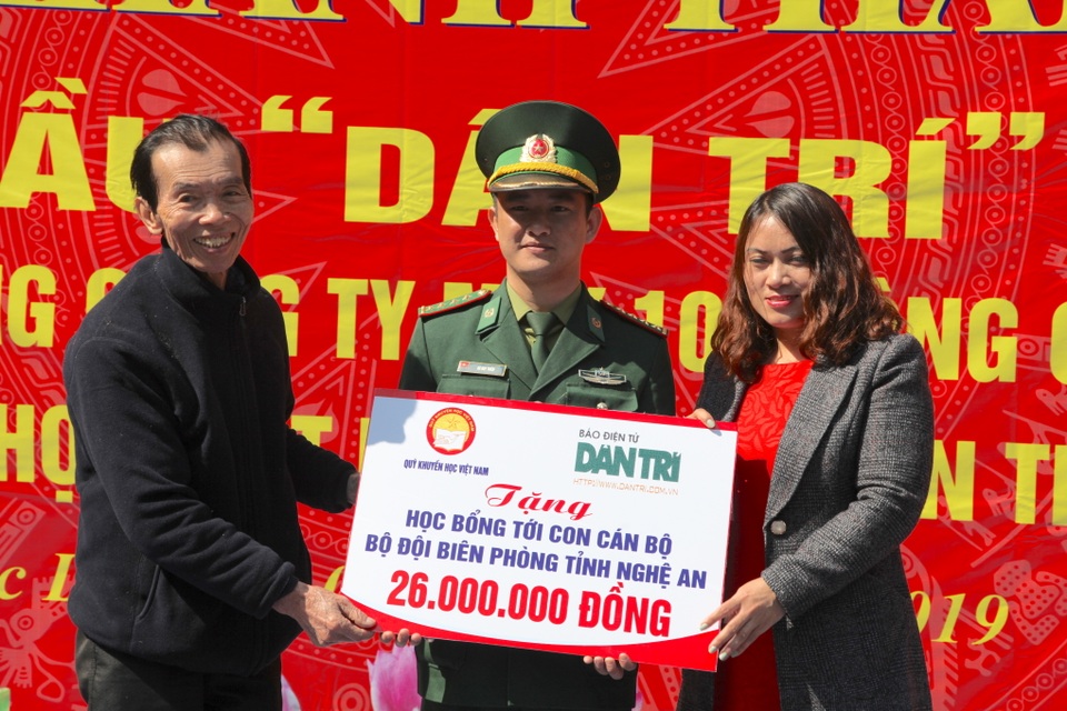 Khánh thành cây cầu mơ ước thứ 17, nâng bước chân bà con dân bản Na Kho - 17 Khánh thành cây cầu mơ ước thứ 17, nâng bước chân bà con dân bản Na Kho - 17