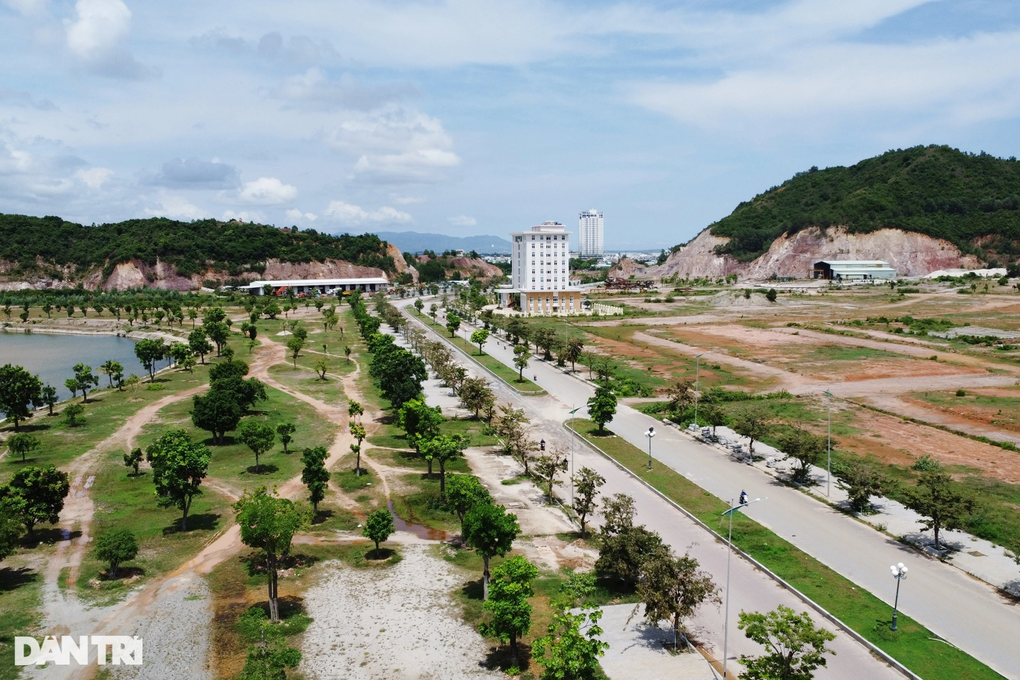 Trộm đột nhập Cục Thuế tỉnh Bình Định - 2 Trộm đột nhập Cục Thuế tỉnh Bình Định - 2