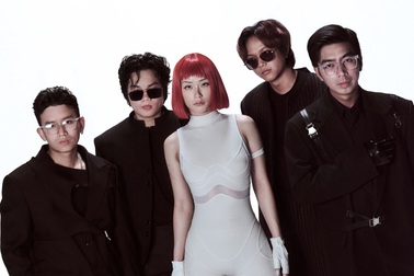 Chillies: "Có gia đình, chúng tôi đằm tính hơn trong âm nhạc"