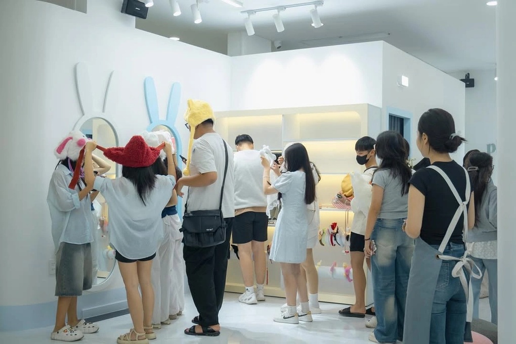 Từ vụ nữ sinh lộ clip nhạy cảm: Giảng viên bật mí cách né camera đen - 3 Từ vụ nữ sinh lộ clip nhạy cảm: Giảng viên bật mí cách né camera đen - 3