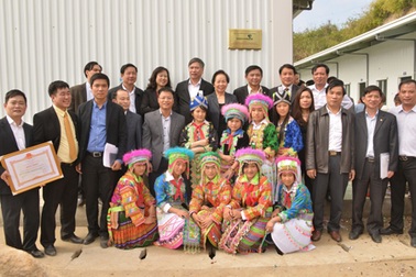 Vietcombank tặng Nhà ở nội trú và 100 suất học bổng cho Trường THCS Mường Lý (Thanh Hóa)