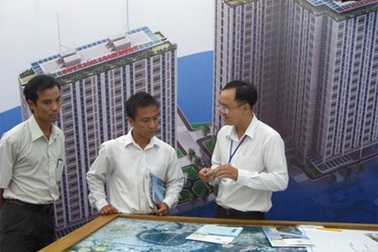 Nhu cầu nhân lực trực tuyến bất động sản giảm mạnh    