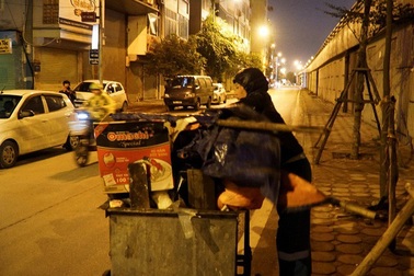 Sau những kỳ tích và bàn tay người lao động