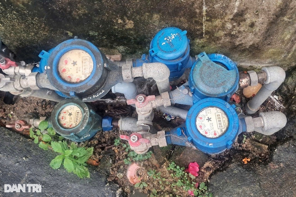 Doanh nghiệp, người dân đau đầu vì bị trộm đồng hồ nước - 1 Doanh nghiệp, người dân đau đầu vì bị trộm đồng hồ nước - 1