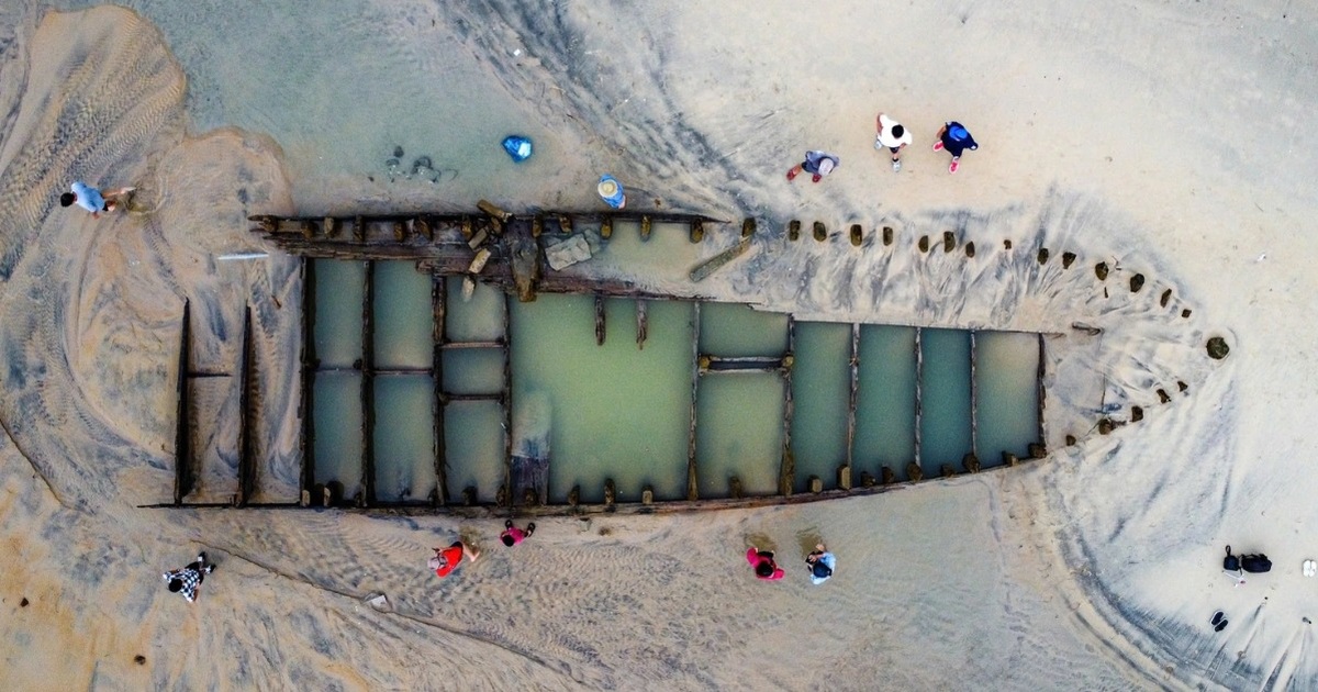 Giải mã “bảo vật tàu cổ” Hội An: Ẩn số sau tấm ván gỗ, kỹ thuật cưa ván