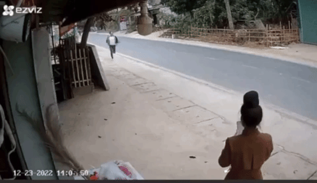 Hơn 300 người đang truy bắt tên tội phạm ma túy có súng - 2 Hơn 300 người đang truy bắt tên tội phạm ma túy có súng - 2