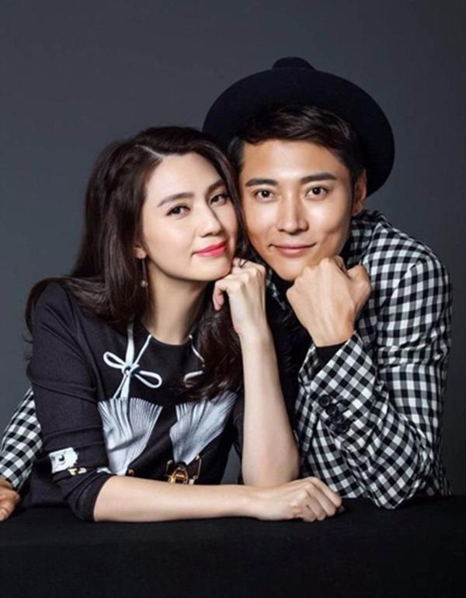 Đường tình sóng gió của tứ đại mỹ nhân nức tiếng một thời xứ hương cảng - 13 Đường tình sóng gió của tứ đại mỹ nhân nức tiếng một thời xứ hương cảng - 13