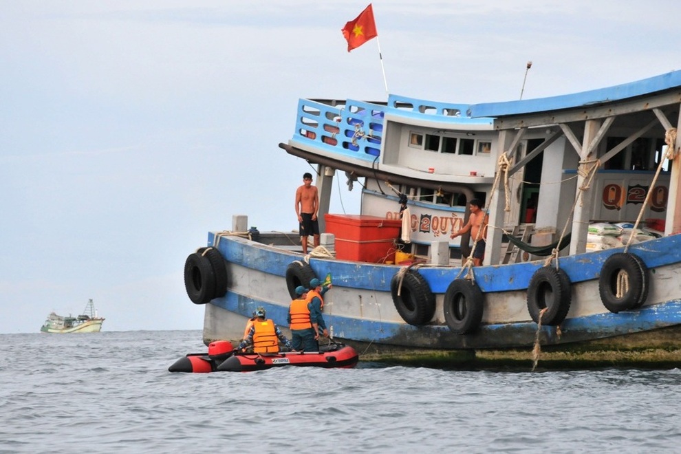 Đếm từng ngư phủ để bảo vệ Thổ Châu trước Covid-19 - 3 Đếm từng ngư phủ để bảo vệ Thổ Châu trước Covid-19 - 3