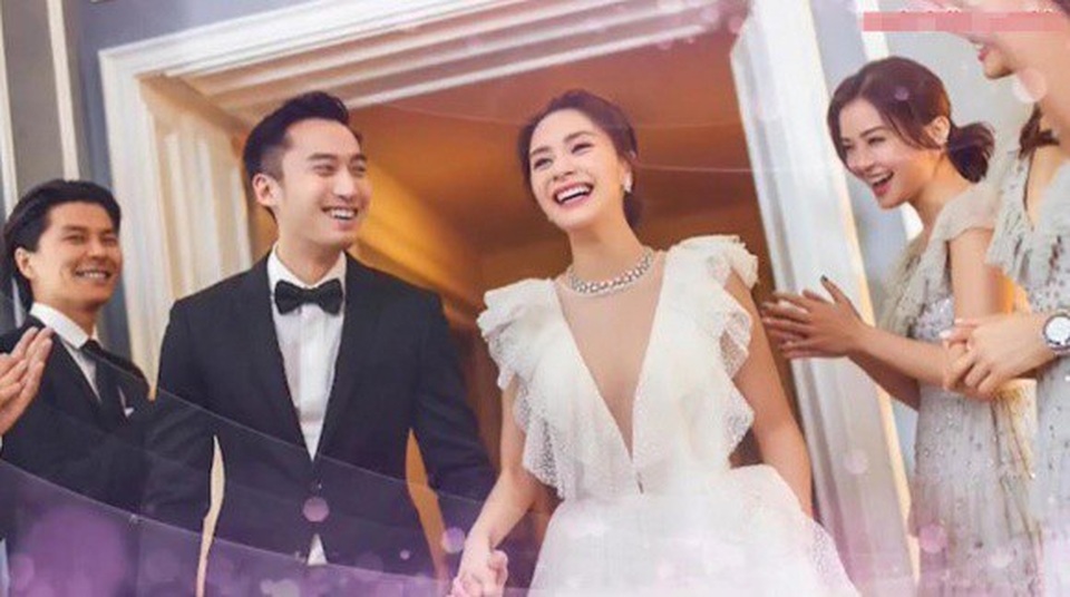 Chung Hân Đồng bất ngờ thông báo ly dị sau 14 tháng kết hôn - 2 Chung Hân Đồng bất ngờ thông báo ly dị sau 14 tháng kết hôn - 2