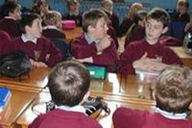 Mẹ đi tù vì con trốn học