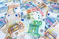"Tịch thu tài sản Nga có thể khiến đồng euro gặp nguy"
