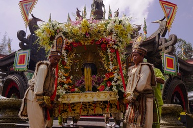 Long trọng lễ rước kiệu Vua Hùng ngày giỗ Tổ