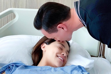 Kim Lý bày tỏ cảm xúc lần đầu làm bố