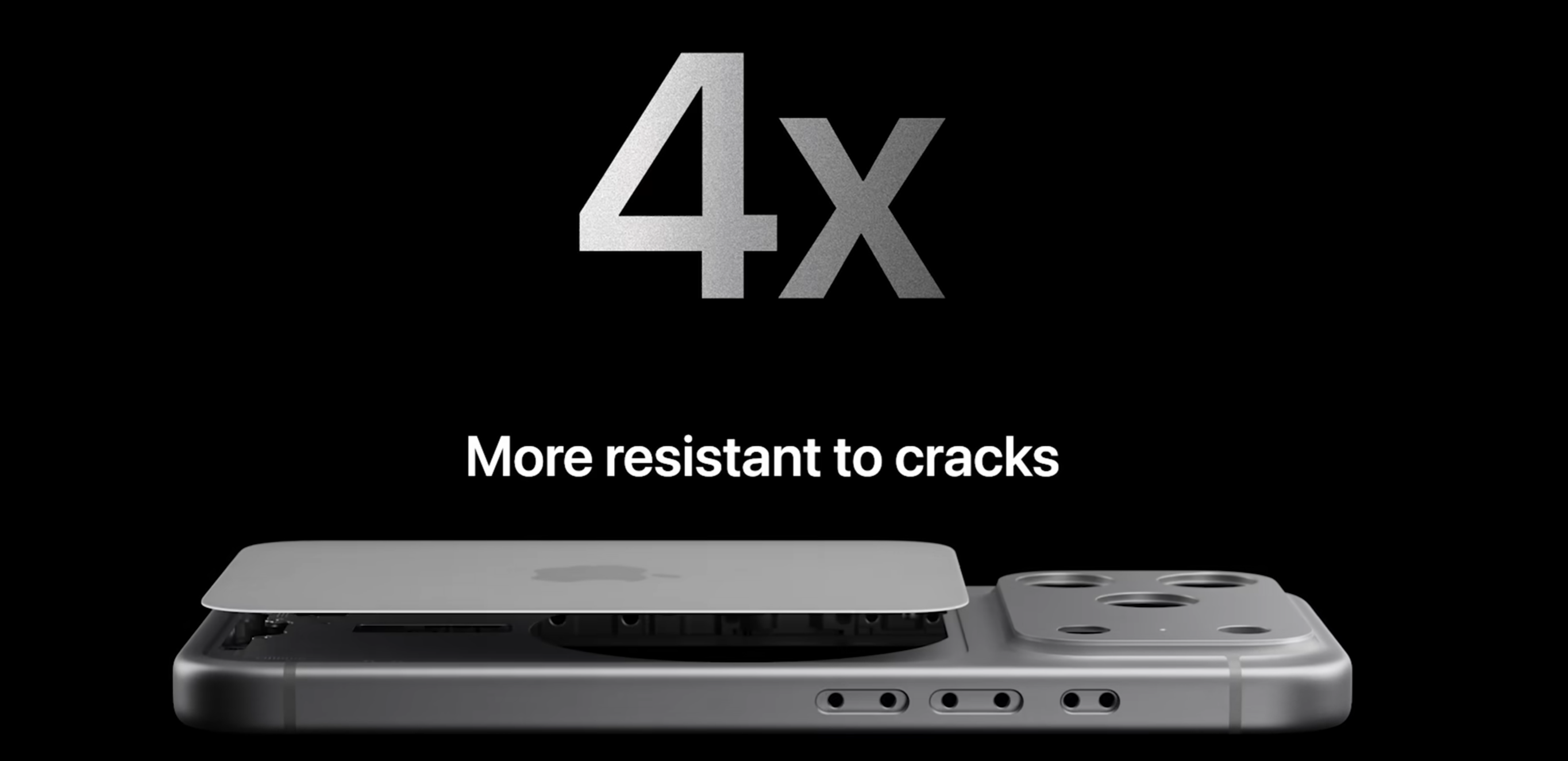 iPhone 17 Pro Max đọ độ bền với Galaxy S25 Ultra khi thả rơi xuống nền cứng - 1