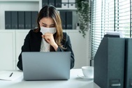 Khách "lạ mà quen" tấn công văn phòng: Dân công sở dễ "sụp nguồn" dịp cuối năm