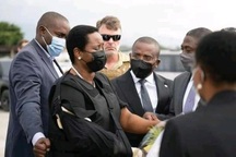 Vợ con Tổng thống Haiti sang Mỹ sau biến cố