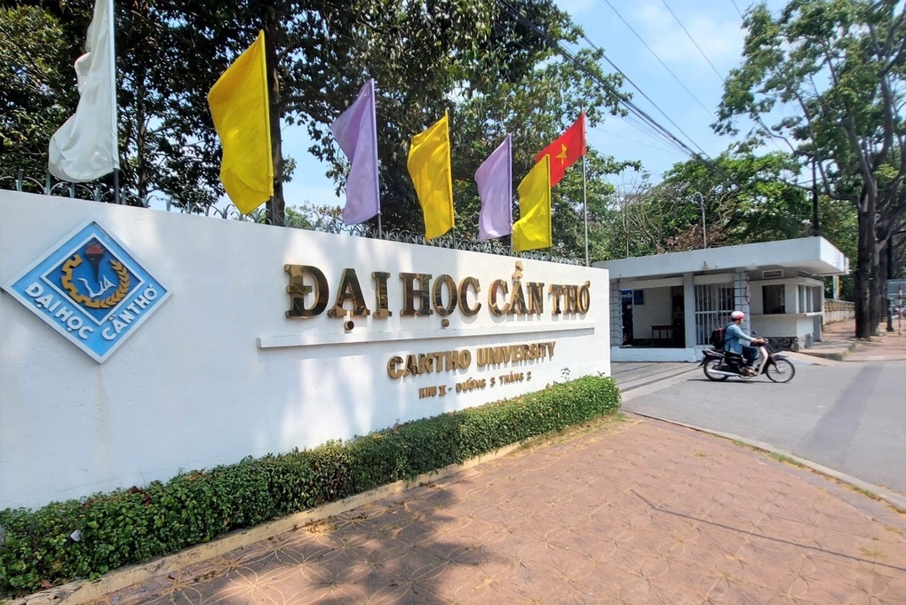 Thủ tướng quyết định sáp nhập một số trường cao đẳng vào đại học - 1 Thủ tướng quyết định sáp nhập một số trường cao đẳng vào đại học - 1