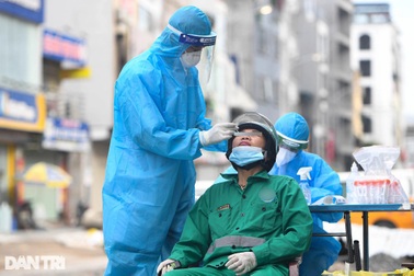 Hà Nội: Nam shipper tại Thanh Trì dương tính SARS-CoV-2