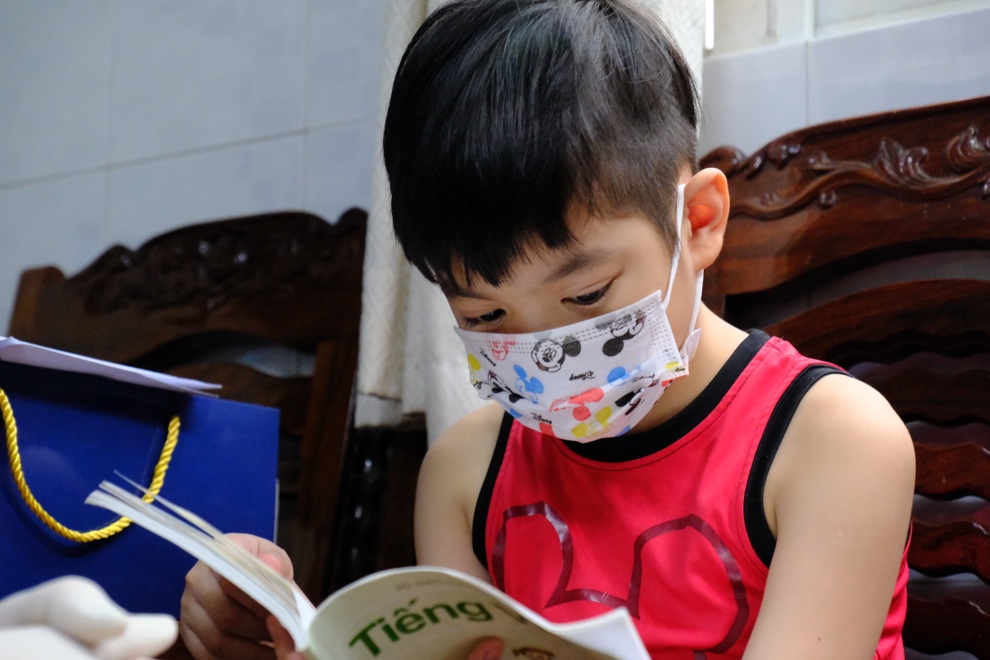 Nhà 9 F0, đứa trẻ mồ côi vì Covid-19 và ước mơ làm nhà khoa học diệt virus - 3 Nhà 9 F0, đứa trẻ mồ côi vì Covid-19 và ước mơ làm nhà khoa học diệt virus - 3